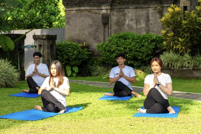 Yoga 3